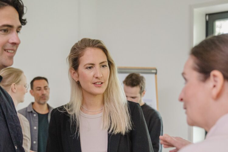Offenheit und Fehlerkultur - Wie psychologische Sicherheit Teams beflügelt - jetzt bei IOS Schley lesen